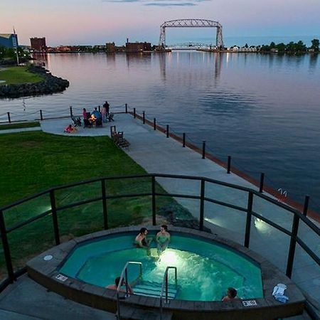 Pier B Resort Duluth Exterior foto