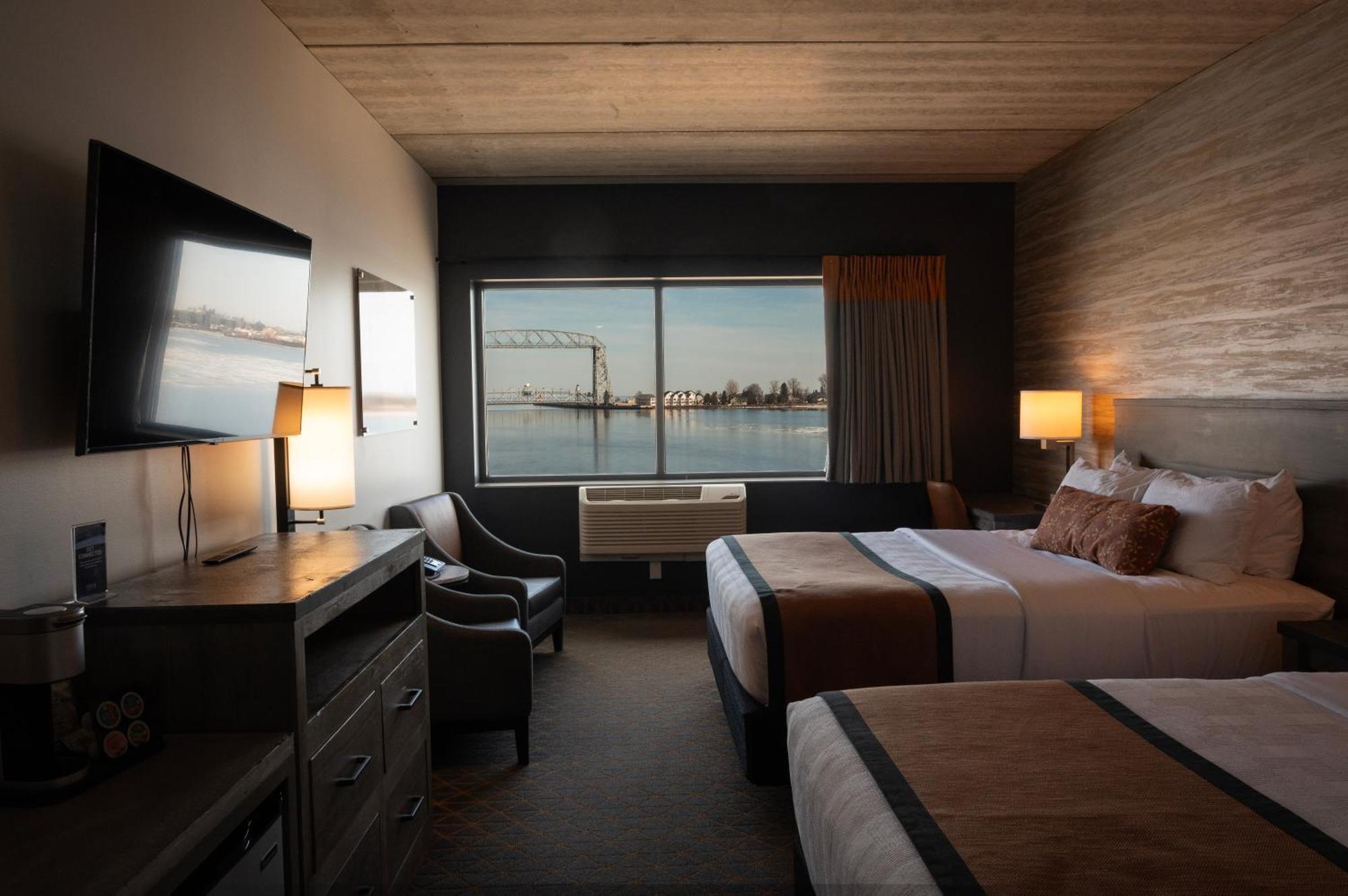 Pier B Resort Duluth Exterior foto